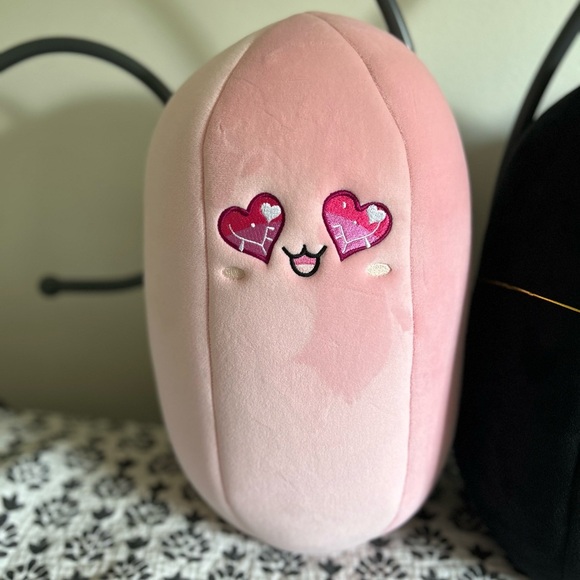Rosie Rose Quartz Crystal Plushie - Picture 1 of 2
